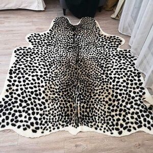 Amazon Large Leopard Print Cowhide Rug